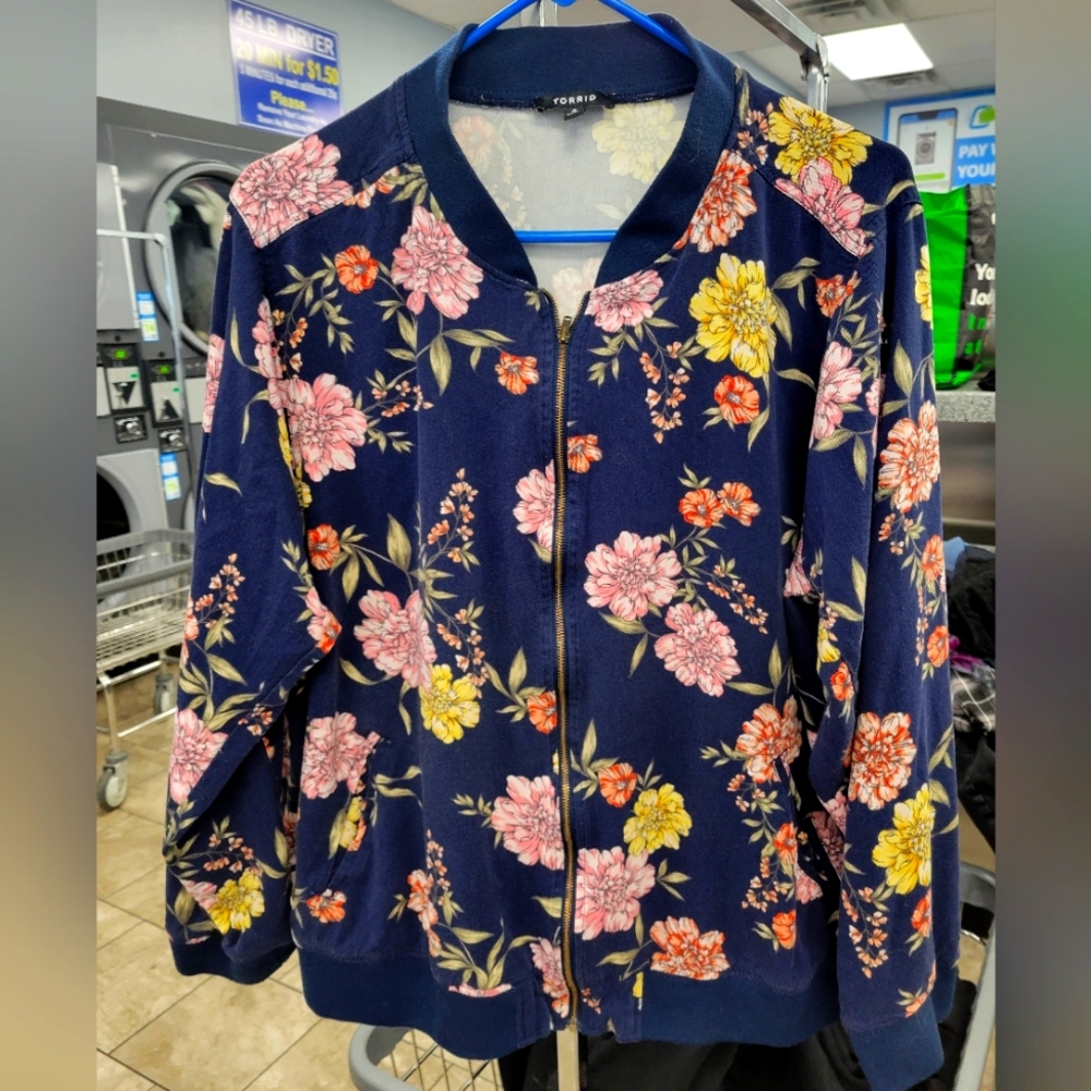 Floral bomber jacket Torrid 4x